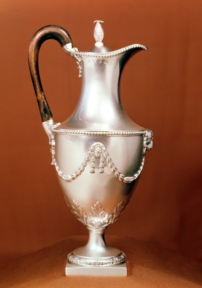 Chocolatière, avec design repoussé et ciselé, style Adam, 1773-4 - English School